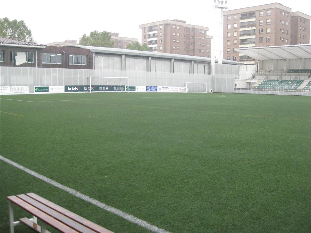 Gobela campo de futbol